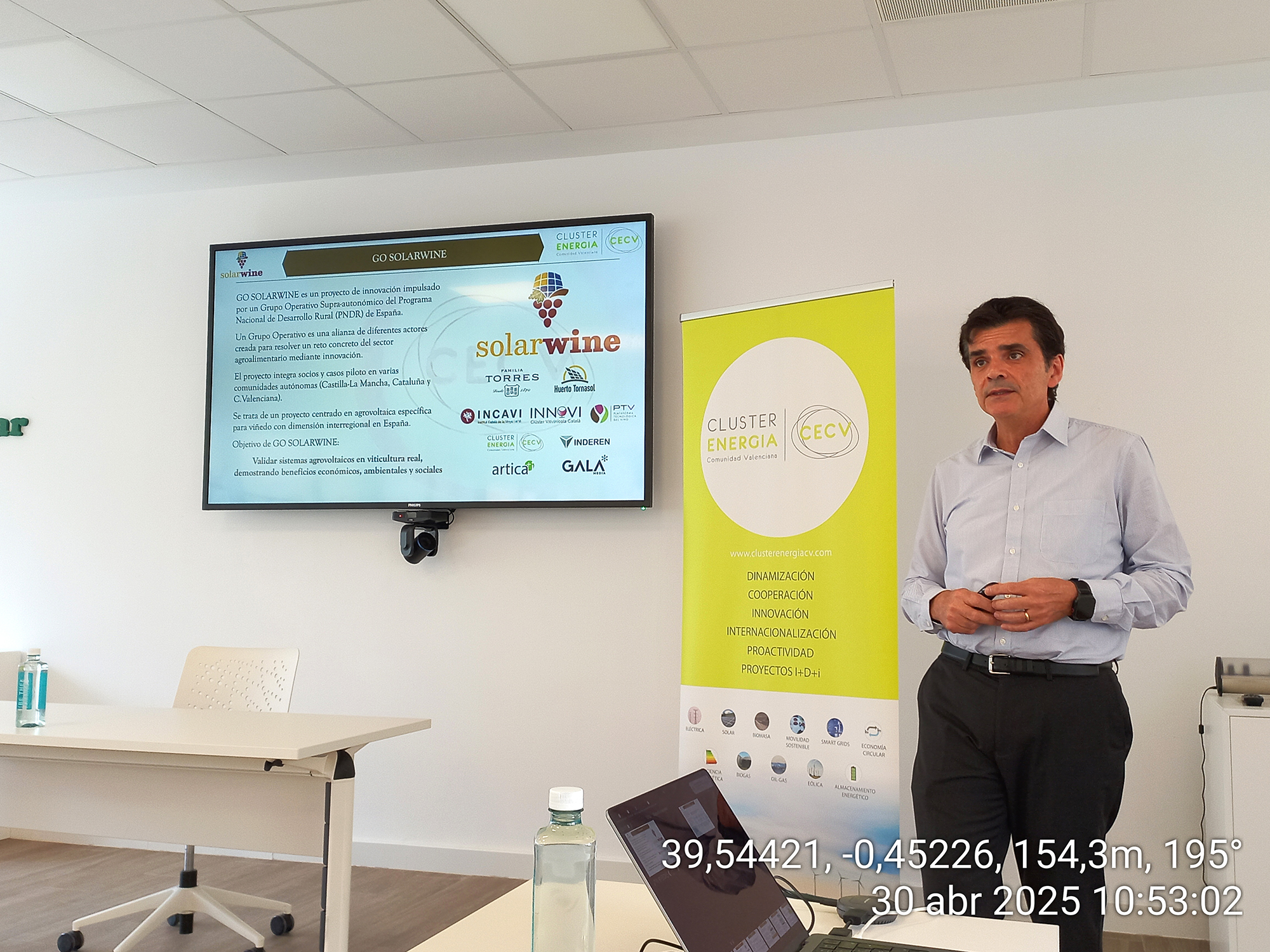 202504Abril30-Fotos-NdP-GO SOLARWINE-Desayuno Técnico-03